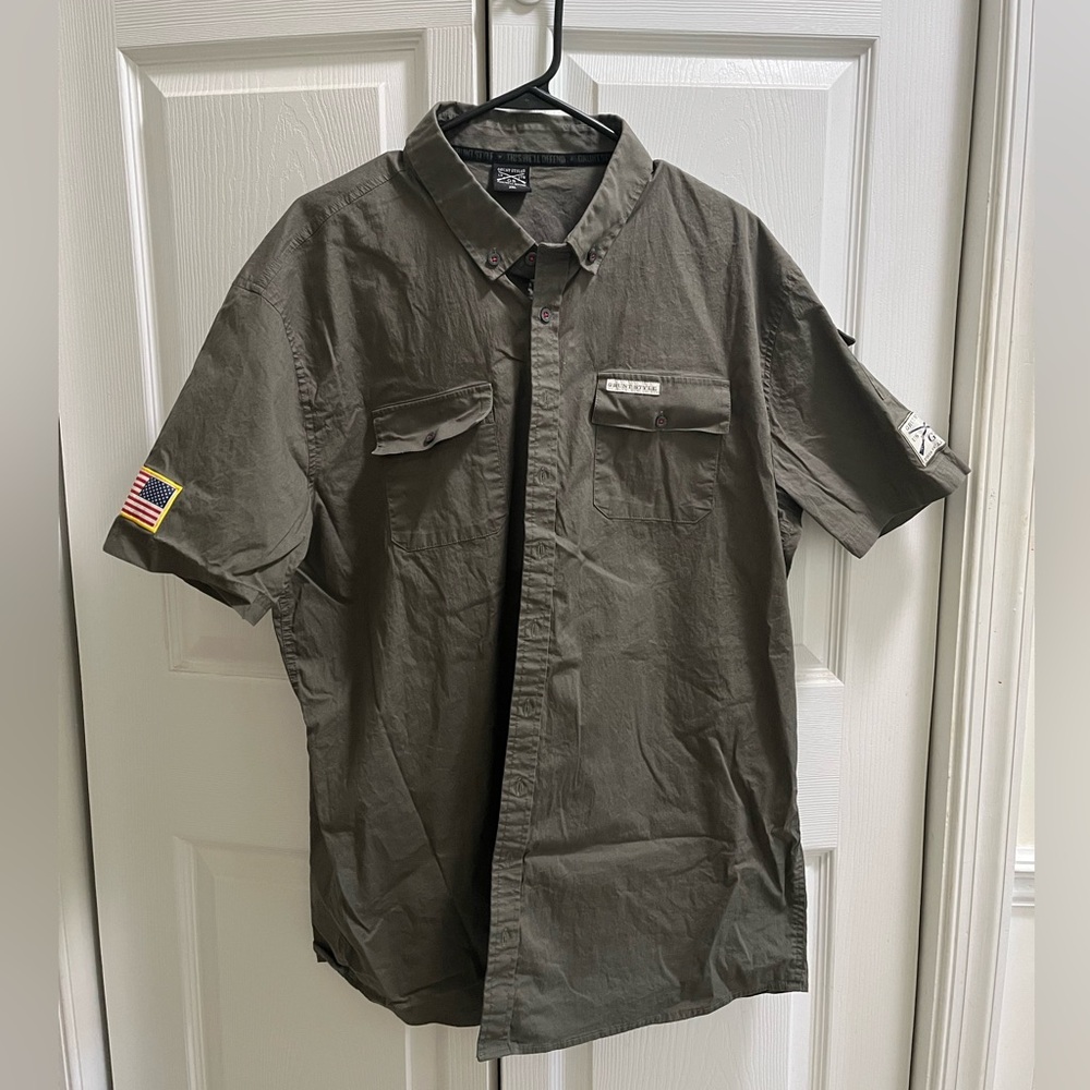 Grunt Style Green Casual Button Down Shirt with Relaxed Fit